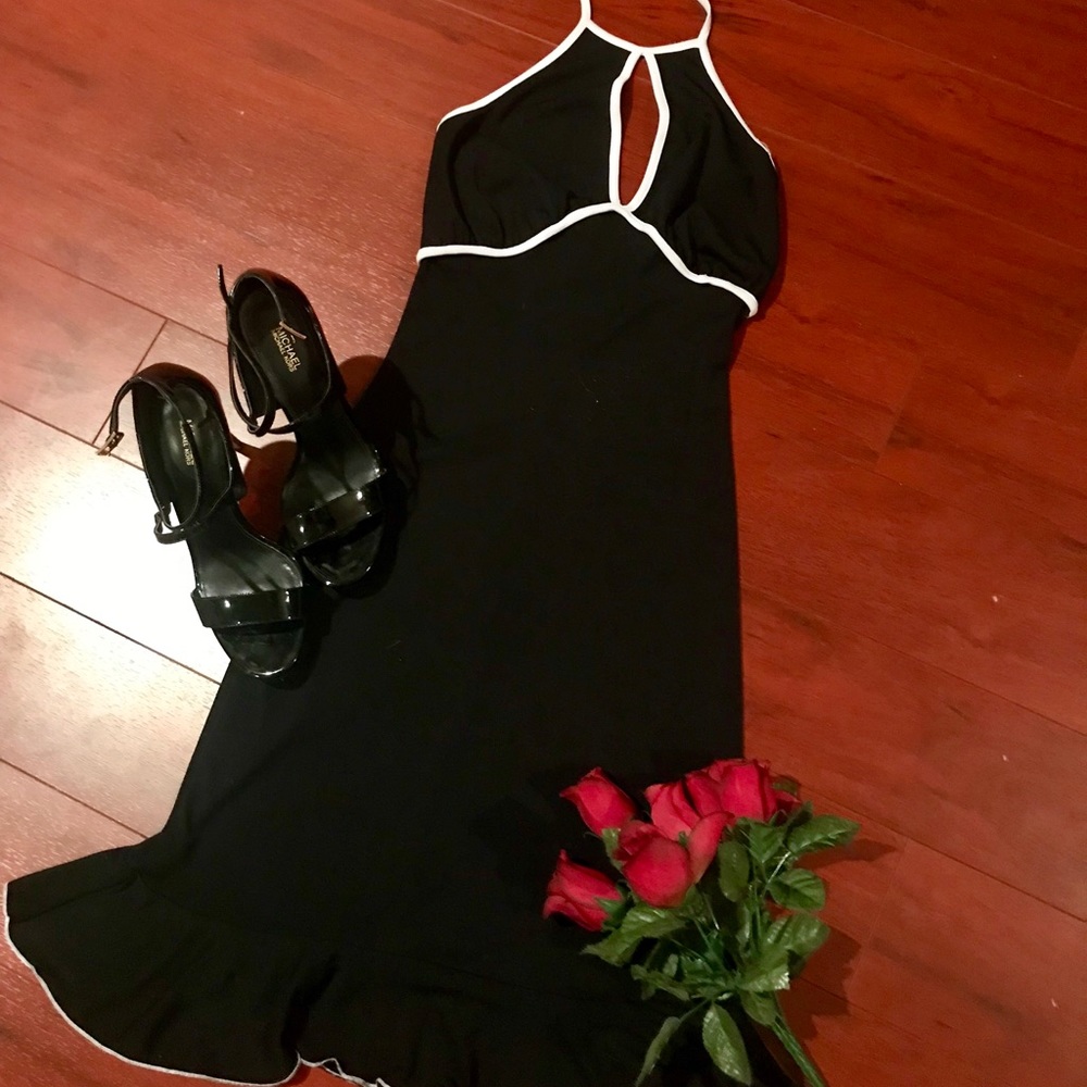 La Belle sexy black and white dress.